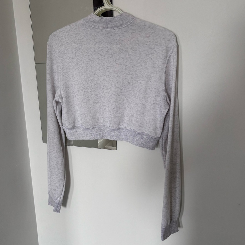 Nike Cropped Crewneck Sweatshirt in Light Grey - Picture 4 of 11